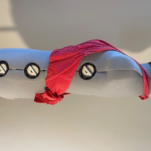 Cute Sexy Vintage retro polka dot crop halter  top - Picture 2 of 3